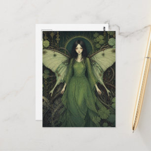 Fantasie Fee im grünen Kleid mit Mottenflügeln Postkarte