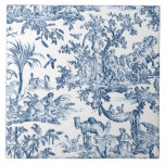 Fantasiemythische Kreaturen Vintag Toile-Blue Fliese<br><div class="desc">Whimsikisches Vintages Muster mit mythischen Vögeln,  Tieren und menschlichen Figuren in einer Fantasielandschaft in blau auf weißem Hintergrund.</div>