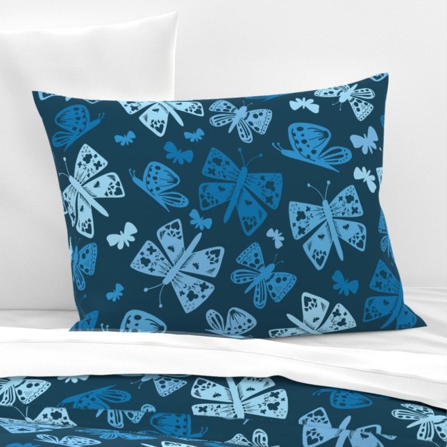 Fantasievolle blaue Schmetterling Kissenbezug (Whimsical Blue Butterfly Pillow Case)