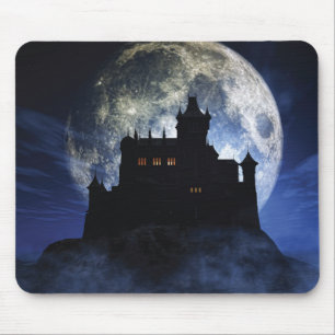 Fantasy-Burg in der Nacht Mousepad