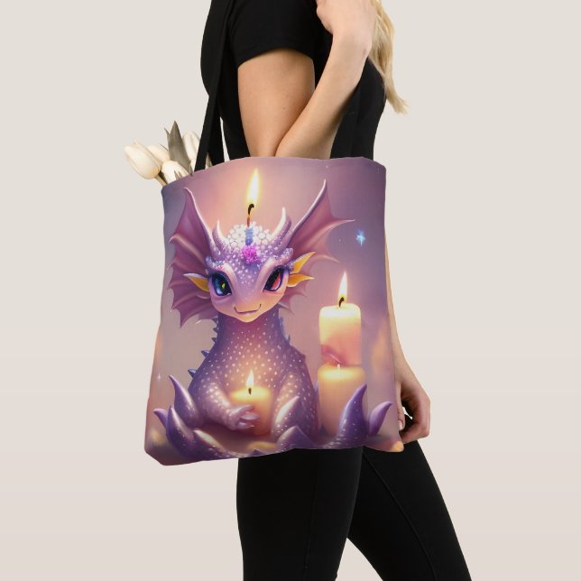 Fantasy Dragon mit Birthday Candles Tasche (Von Nahem)