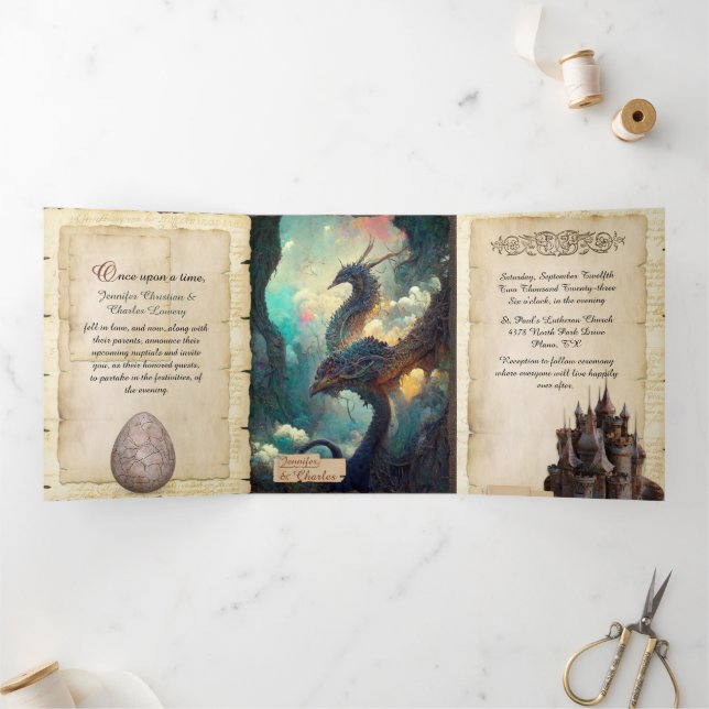 Fantasy Dragons and Castle Fairytale Wedding Dreifach Gefaltete Einladung (Innenseite)