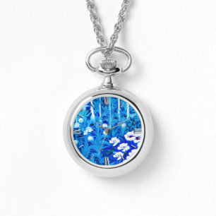Fantasy Forest mit Blume und Vögeln Armbanduhr
