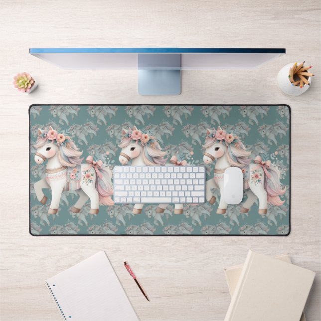 Fantasy Illustration von Floral Pastel Horse Schreibtischunterlage (Büro 1)