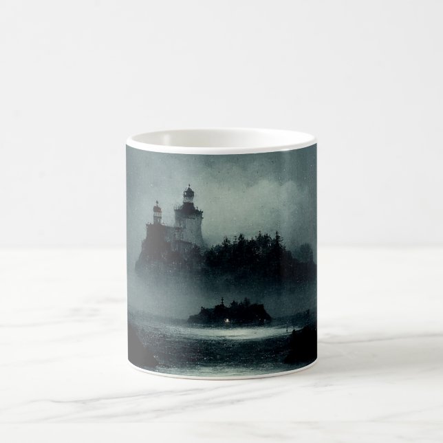 Fantasy Island Lighthouse Misty Foggy Dark Night Kaffeetasse (Mittel)