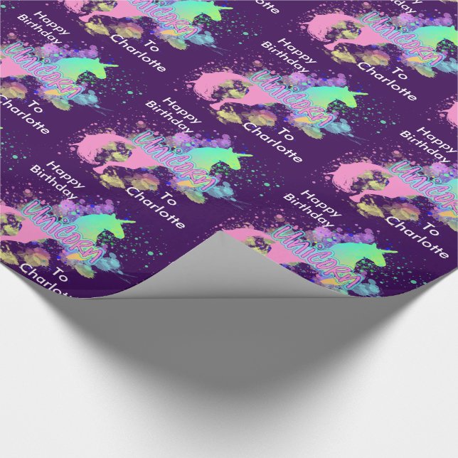Fantasy Rainbow Unicorn Personalisiert Geschenkpapier (Ecke)