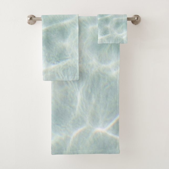 Farbamerikanisches Set mit festem Badehandtuch (Insitu)