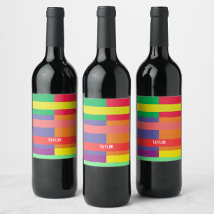 Farbblock Streifen Monogramm Name Regenbogen Weinetikett