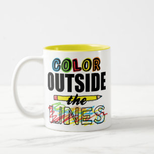 Farbe außerhalb der Linien Zweifarbige Tasse