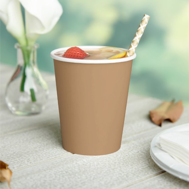 Farbe des Trends - Warme, beige Papiergruppen Pappbecher (In Situ)