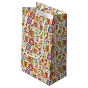 Farbe mit Blumen und Eule Kleine Geschenktüte