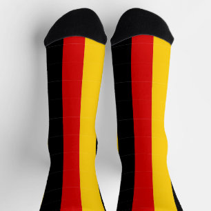 Farben der deutschen Flagge gestrichen Socken