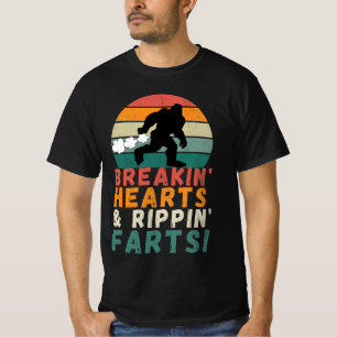 Farben von Bigfoot Breaking Hearts und Ripping Fur T-Shirt