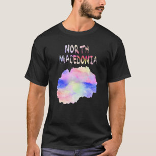 Farbenfrohe Abgeschiedene Karte Nordmakedonien in  T-Shirt