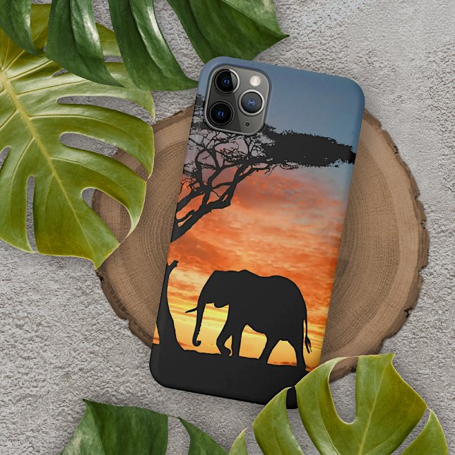 Farbenfrohe afrikanische Safari-Sonnenuntergang El iPhone Hülle (Von Creator hochgeladen)