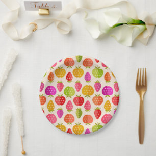 Farbenfrohe Äpfel und Erdbeeren mit Retro-Sternen Pappteller