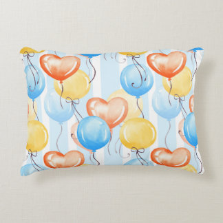 Farbenfrohe Ballons: Aquarellfarbenes, nahtloses M Dekokissen