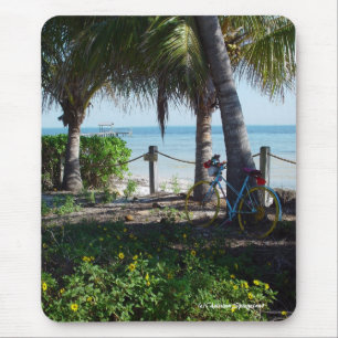 Farbenfrohe Bikes & Ocean Mousepad
