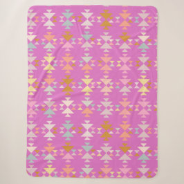 Farbenfrohe Bio geometrische Formen auf Magenta Sherpadecke
