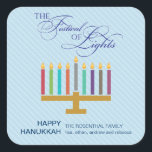 Farbenfrohe Blaue Menorah Hanukkah Quadratischer Aufkleber<br><div class="desc">Hier ist ein lustiges grafisches Aussehen für einen Hanukkah Aufkleber. Eine farbenfrohe Menorah unterstreicht ein gestreiftes, blass blauer Paneel mit einem verzierten "Festival of Lights" in typografischer Behandlung oben. Darunter befindet sich eine speziell angepasste Nachricht. Gut als Umschlag Aufkleber oder zum Beibehalten an Urlaubspaketen oder Geschenken. Erhältlich in alternativen Farben...</div>