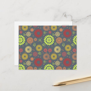Farbenfrohe Blume in warmen Farbtönen Postkarte