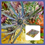 Farbenfrohe Blumenthistle und fotografische Blume Fliese<br><div class="desc">Die von der Natur entworfene Blumenkeramik zeichnet sich durch eine wunderschöne Diele aus, die sich in farbenfrohen Blume aus Gelb, Orange und Rosa verziert. Hell und farbenfroh, ist dieser farbenfrohe Aufstand wie ein blühender Garten ideal für jede Wohngestaltung oder jedes handwerkliche Projekt. Dieses Bild ist eine originelle botanische Blumenfotografie von...</div>