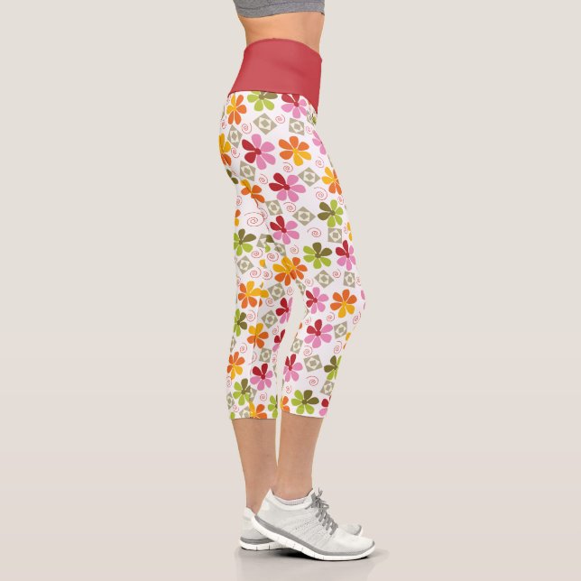 Farbenfrohe Blütenpracht Capri Leggings (Rechts)