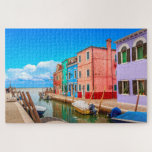 Farbenfrohe Burano Häuser mit Boote Venedig Italie<br><div class="desc">Dieses atemberaubende Puzzle zeigt traditionelle,  farbenfrohe Fischerhäuser auf Burano in Venedig,  Italien #burano #venice #italy #insula #adventure #europe #mediterranée #travel #country #country #landschaftlich #vacation #outdoors #jigsaw #puzzle #jigsawpuzzle #gifts #fun #stockingstuffers #games #games</div>