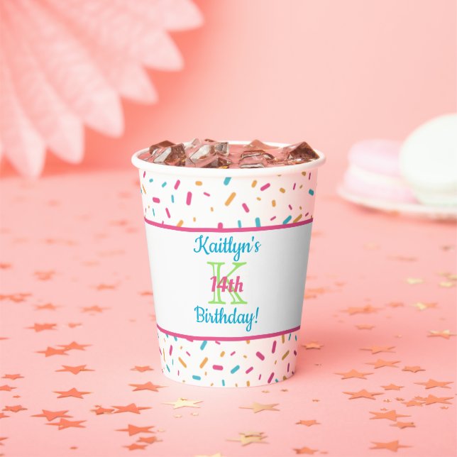Farbenfrohe Confetti Sprinkles | PARTY Pappbecher (Insitu)