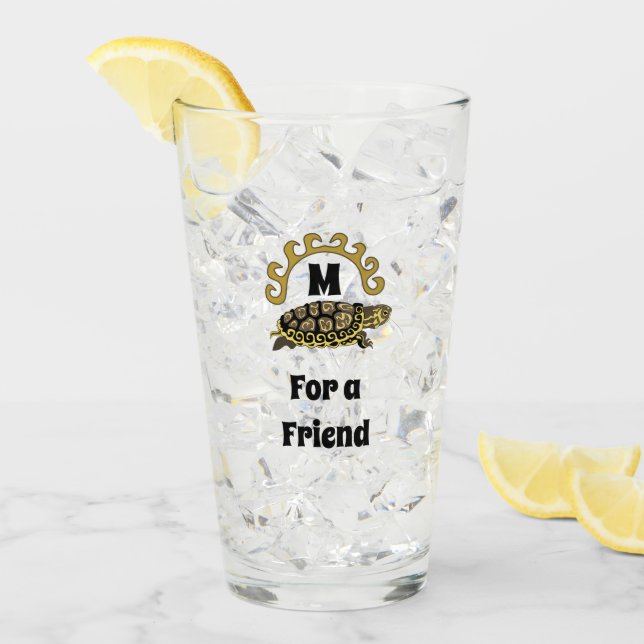 Farbenfrohe Cumberland Slide Turtle Monogram Glas (Vorderseite Ice)