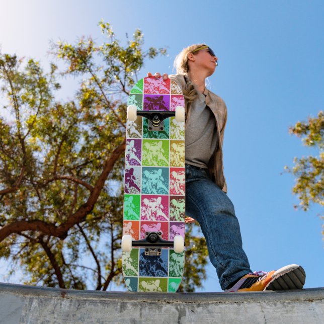 Farbenfrohe deutsche Schäferhündin Pop Art Skateboard (Außenbereich 1)