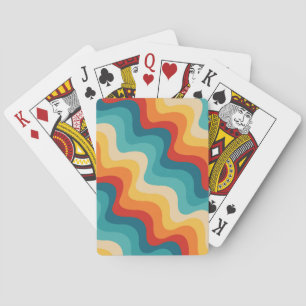 Farbenfrohe diagonale Wellen im Retro-Stil Spielkarten