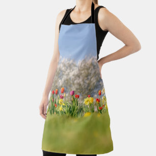 Farbenfrohe Frühlingsblumen mit Tulpen und Affodie Schürze