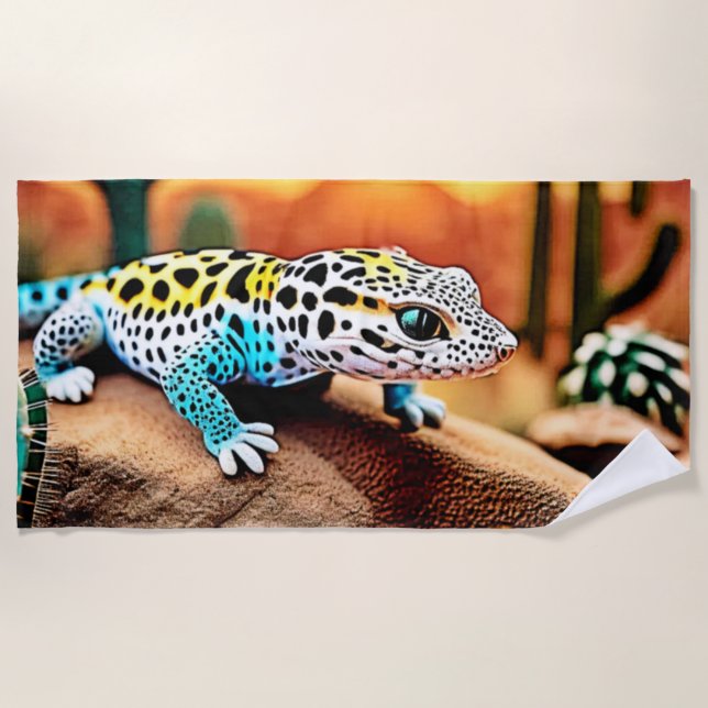 Farbenfrohe Gecko Rocks Design Strandtuch (Vorderseite)