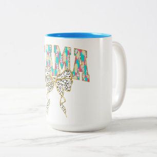 Farbenfrohe gemusterte MAMA-Beschriftung Zweifarbige Tasse