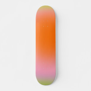 Farbenfrohe glänzende Linse Grün Rosa Orange Skateboard