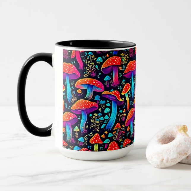 Farbenfrohe Groovy Biolumineszenz Pilze Tasse (Mit Donut)