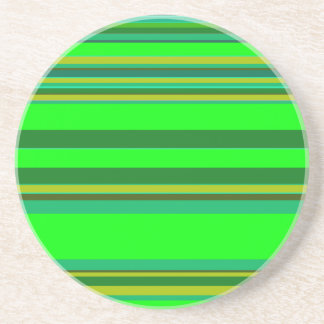 Farbenfrohe grüne Streifen, individuelles Designmu Getränkeuntersetzer