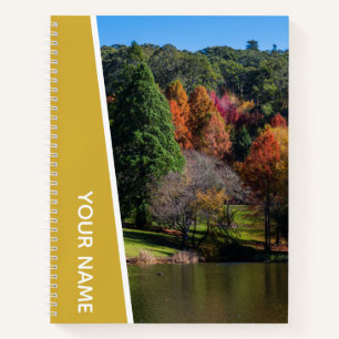 Farbenfrohe Herbstbäume, botanischer Garten Gold Notizbuch