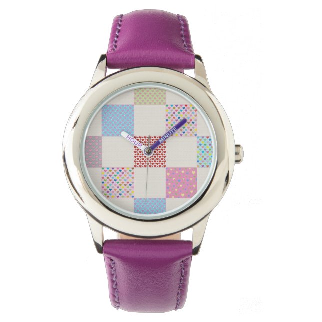 Farbenfrohe Herz-Quilt-Muster Armbanduhr (Vorderseite)
