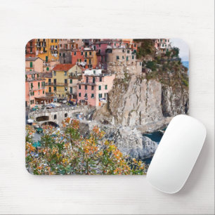 Farbenfrohe italienische Amalfiküste Aquarellmale Mousepad