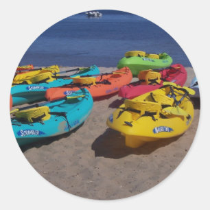 Farbenfrohe Kayaks Runder Aufkleber
