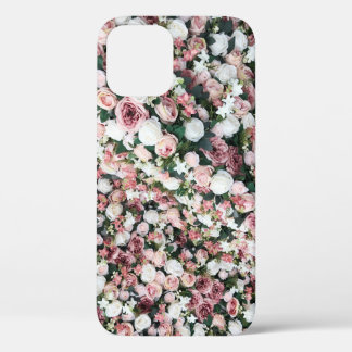 Farbenfrohe künstliche Blume: lebhafter Hintergrun Case-Mate iPhone Hülle