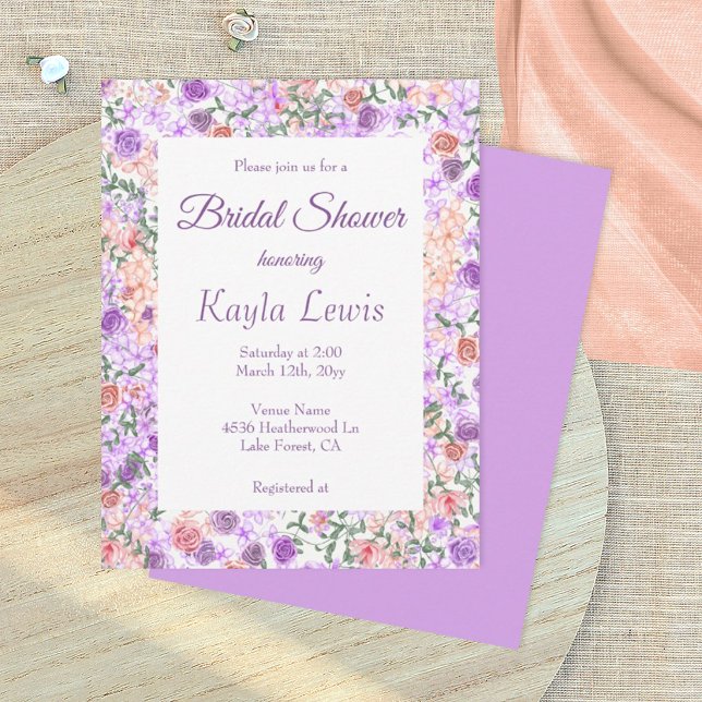Farbenfrohe Lilac & Peach Brautparty Einladung (purple wedding bridal shower invitation with lilac and peach rose border)