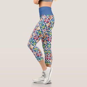 Farbenfrohe LOONEY TUNES™ Schachbrett Toss Pattern Capri Leggings