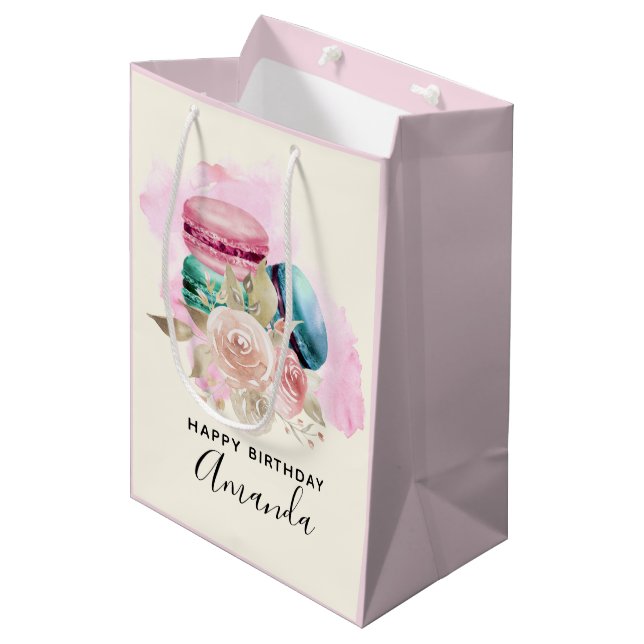 Farbenfrohe Macarons und Blume Wasserfarbe Geburts Mittlere Geschenktüte (Vorderseite Schrägansicht)
