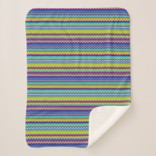 Farbenfrohe mehrfarbige Linienmuster Sherpadecke