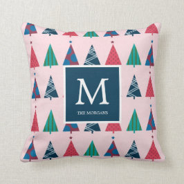 Farbenfrohe moderne Ferienbauten mit Monogramm Kissen