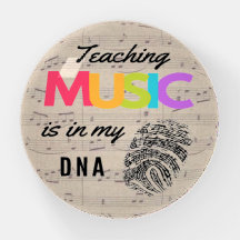 Farbenfrohe Musik ist in meiner DNA-Musiklehrerin