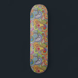 Farbenfrohe Musterskateboard Skateboard<br><div class="desc">Ein Vintages Retro-buntes Boho Paisley Muster königsblau grün und schwarz Skateboard. Niedlich und skurril.</div>